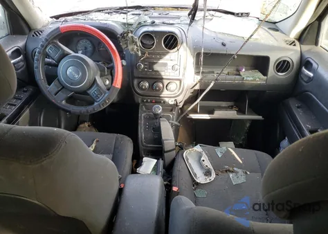 2017 Jeep Patriot Latitude z USA, uszkodzony, nr VIN 1C4NJPFB4HD182889